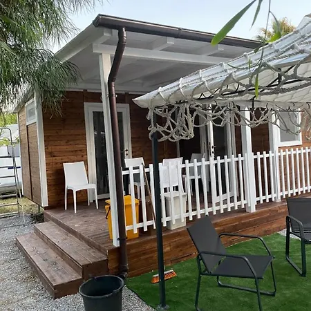 Roccella Mare Camping *