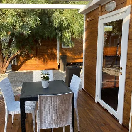 Camping Roccella Mare Campofelice Di Roccella